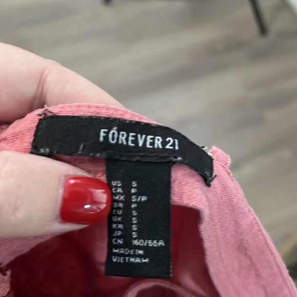 Forever 21 Pink Spaghetti Strap Romper Size Small - Picture 7 of 9
